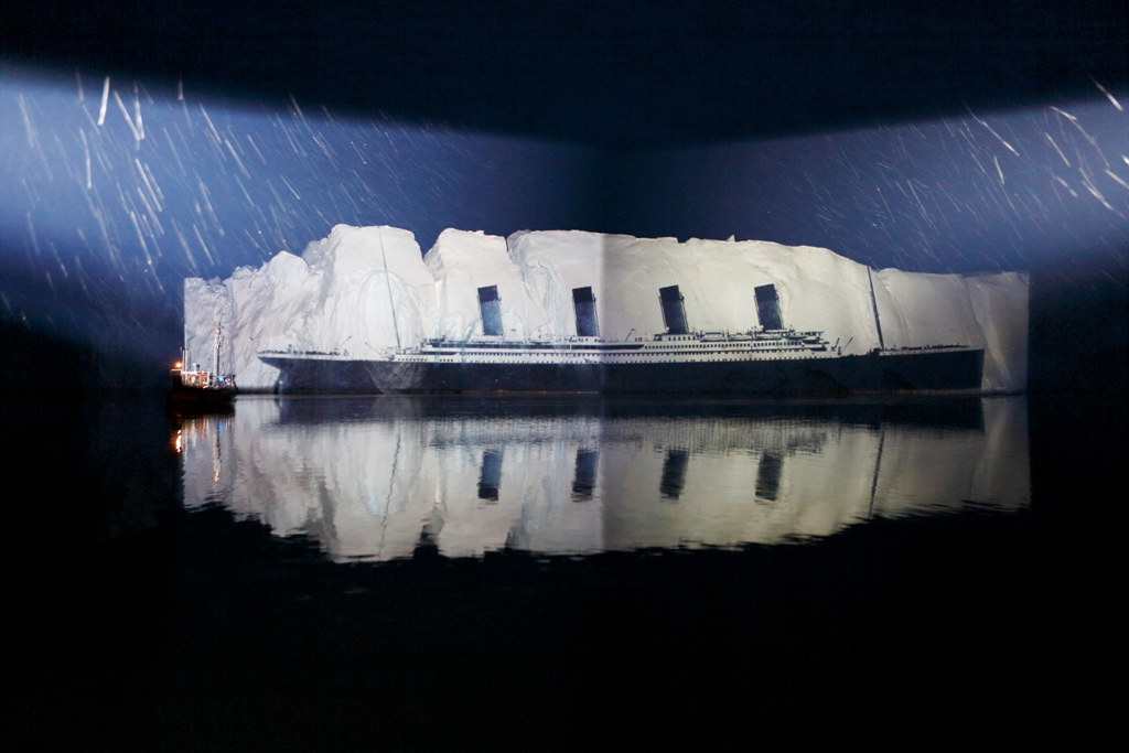 Light Art Titanic by Gerry Hofstetter_Foto Frank Schwarzbach_44C2302