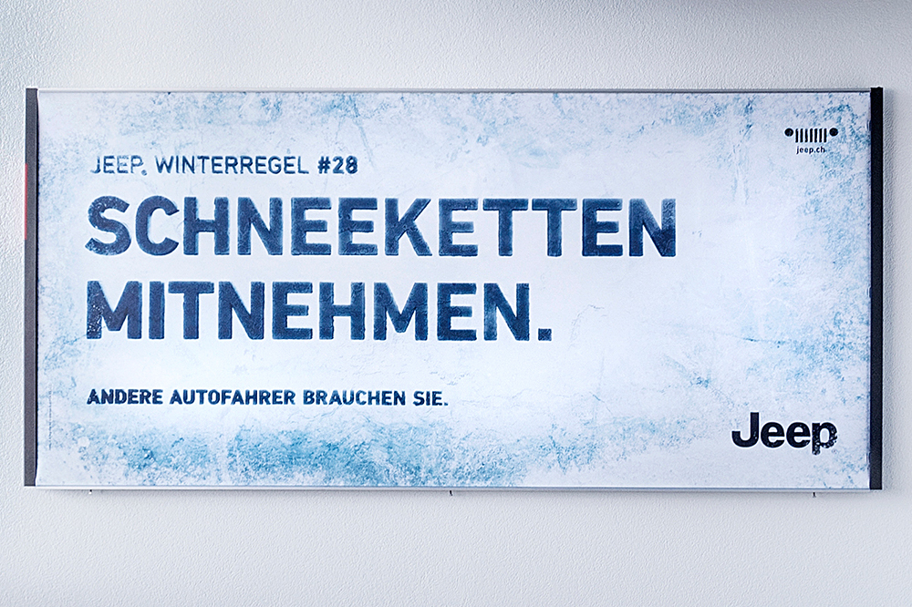 Jeep_Schneeketten_Publicis