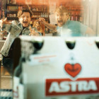 Astra Bier: Sixpacks_Kampf_dem_Bier