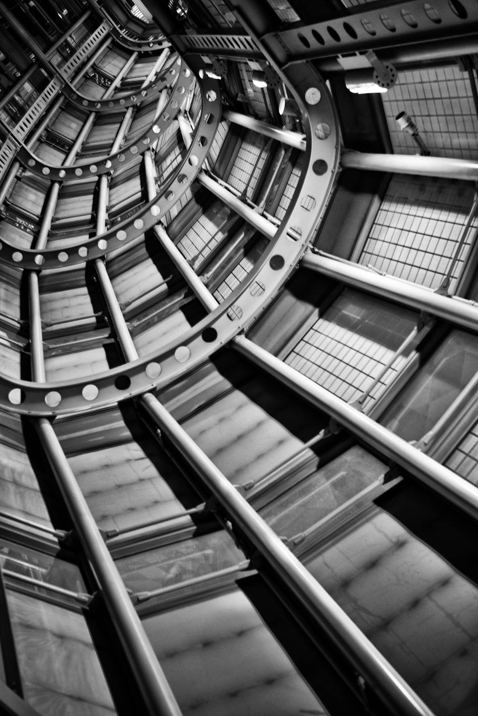 D. Randall Blythe_Reaching