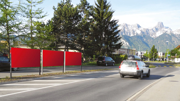 Strassenbild_Berge_F12_Thun_Homadstrasse