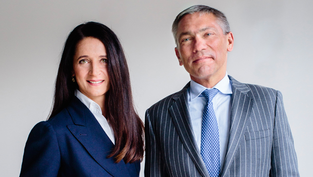 Marianne Heiß, Andrew Robertson