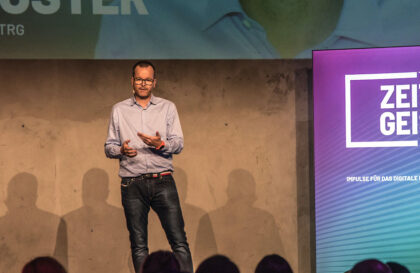 Tim_Seewoester_Stage