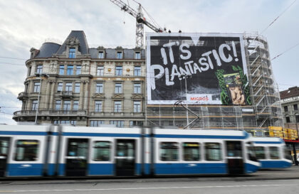 MGB_V-Love_Megaposter_Zuerich