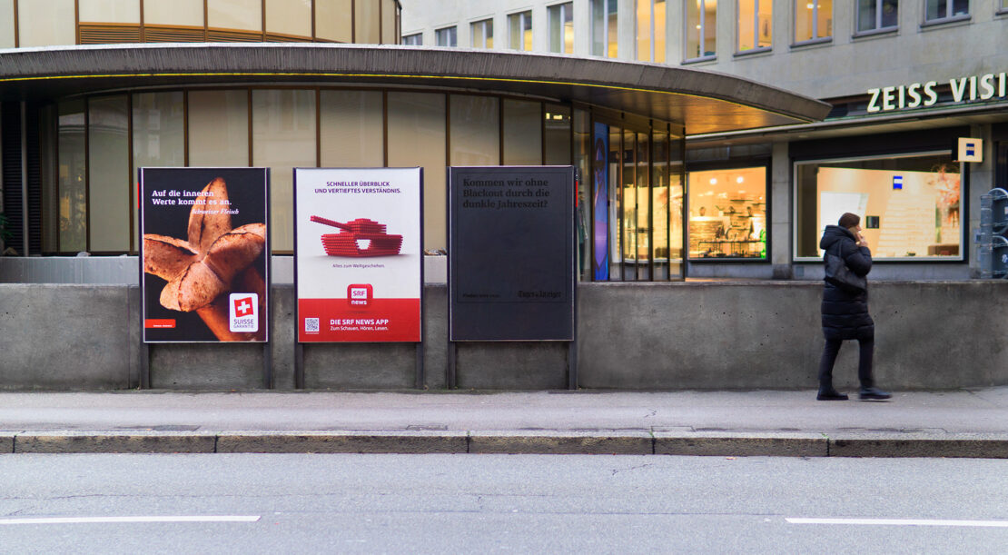 Tages-Anzeiger Black Poster