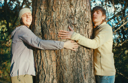 raïna: Designermöbel aus Arvenholz