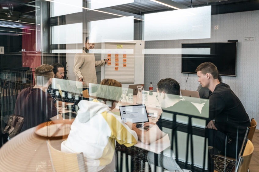 Imagebilder für die Panter AG am Donnerstag (3.11.2022) im Kraftwerk Zürich. Foto: Thomas Egli